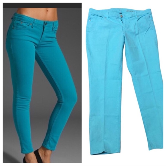 New York & Company Denim - 🎉HP🎉New, Low rise turquoise skinny ankle jeans